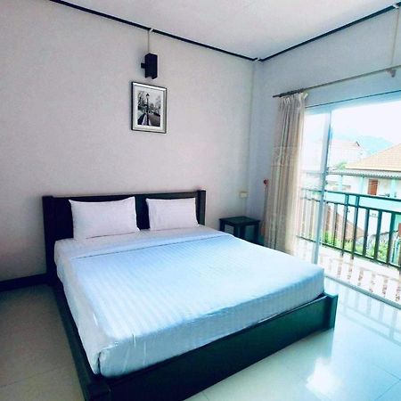 Phou Ang Kham 2 Hotel Ванг-Виенг Экстерьер фото