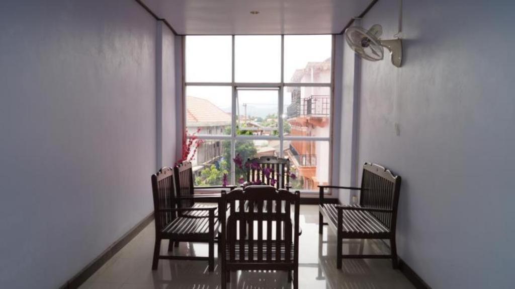 Phou Ang Kham 2 Hotel Ванг-Виенг Экстерьер фото