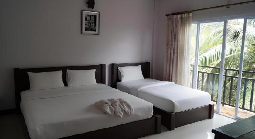Phou Ang Kham 2 Hotel Ванг-Виенг Экстерьер фото